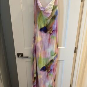 Cowl Neck Sexy Strap Shoulder
Pleated Maxi Dress